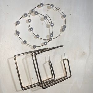 2 Pairs Of Stylish Earrings (Sold Together💕)